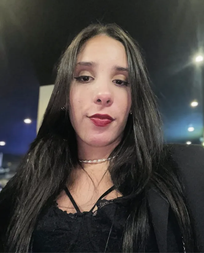 Julianne Senna
